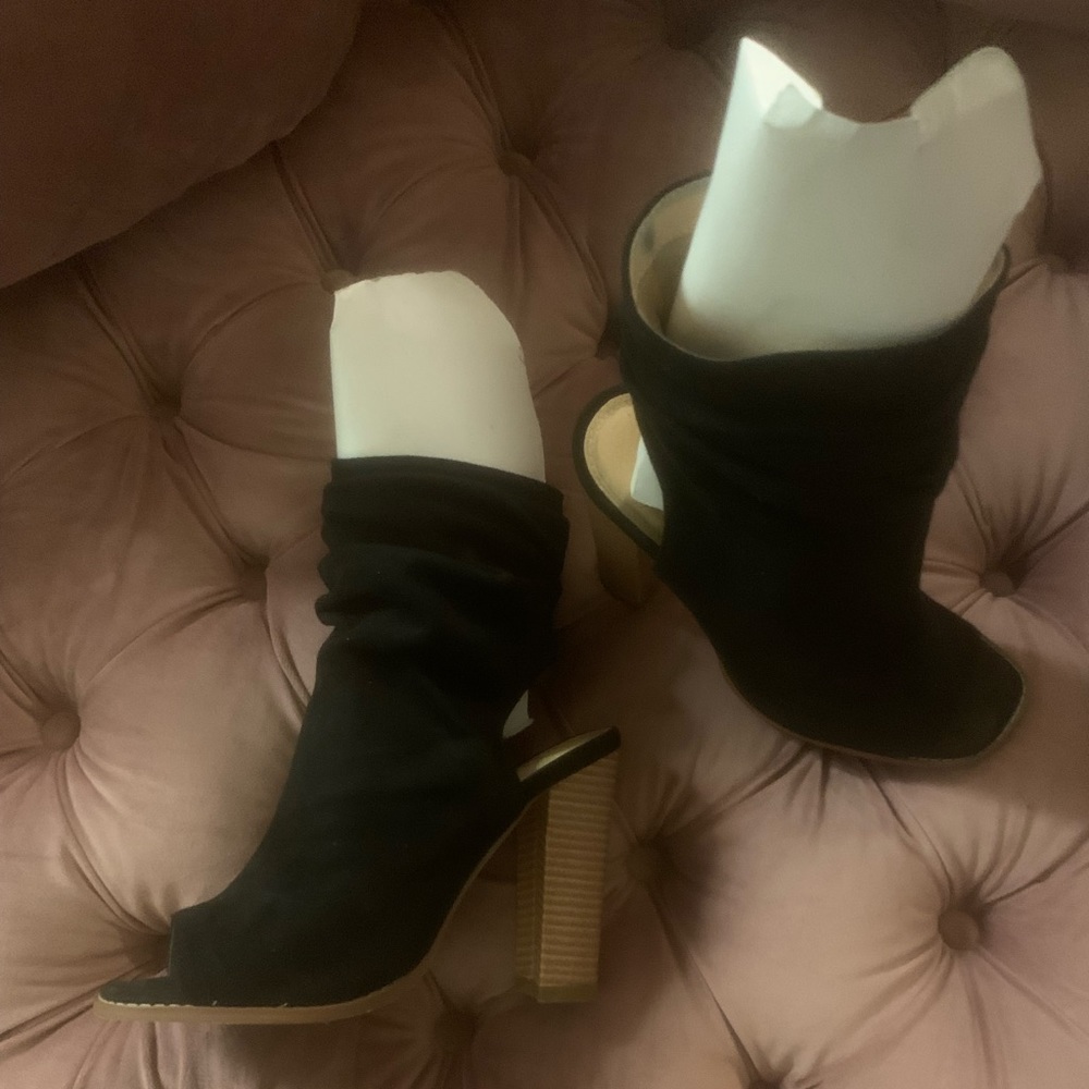 Perfect black peek toe booties